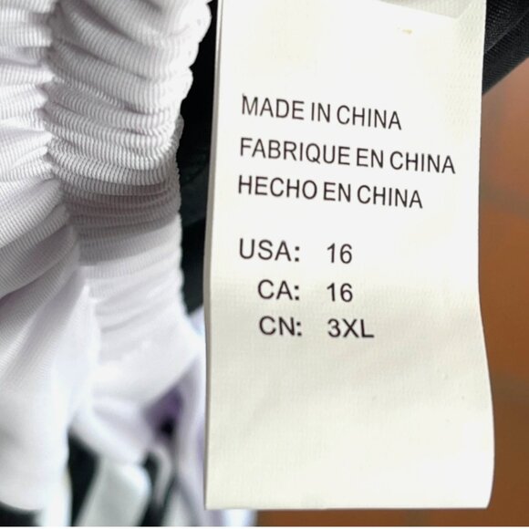 Cocoship Black White Striped One-Piece Swimsuit 16 NWT w/ Built-In Shorts - Picture 5 of 8